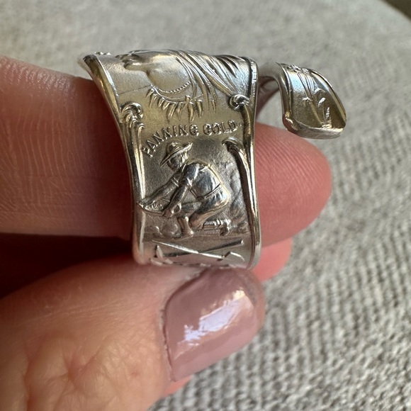 STERLING Souvenir Spoon Ring - Picture 7 of 17